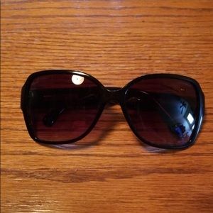 CHANEL sun glasses (authentic)
